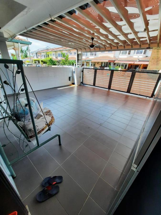 Homestay Dr. Z Klang Eksteriør billede